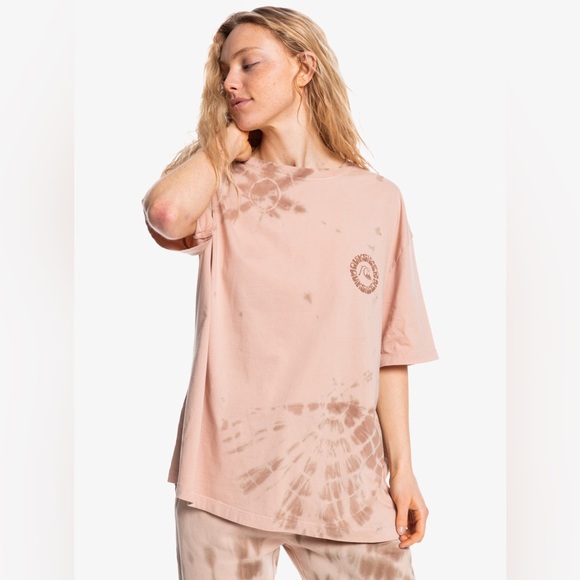 🌸QUIKSILVER Women’s The Good Times Tee Shirt🌸 - Picture 1 of 6